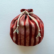 Load image into Gallery viewer, Batiki Pouch 25/08