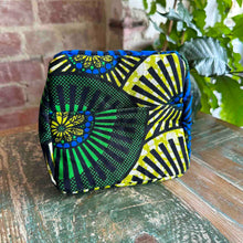 Load image into Gallery viewer, Pyramid Doorstop 25/01