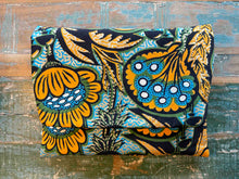 Load image into Gallery viewer, Project Pouch 25/05
