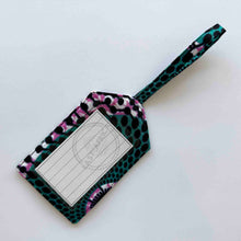 Load image into Gallery viewer, Luggage Tag 26/15