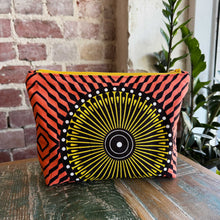 Load image into Gallery viewer, African Fabric ZIPPY Bag 25/05