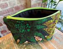 Load image into Gallery viewer, African Fabric ZIPPY Bag 25/19