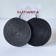 Load image into Gallery viewer, Round Woven Earrings BLACK