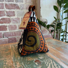 Load image into Gallery viewer, Pyramid Doorstop 25/16
