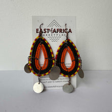 Load image into Gallery viewer, Maasai Beaded Earrings 25/09
