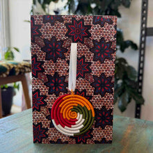 Load image into Gallery viewer, Woven Ornament on Gift Card 25/10
