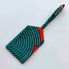 Load image into Gallery viewer, Luggage Tag 26/05
