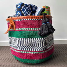 Load image into Gallery viewer, Woollen Handwoven Basket 23/14
