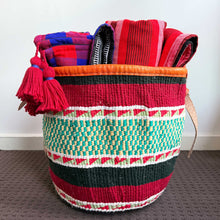 Load image into Gallery viewer, Woollen Handwoven Basket 25/05
