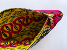Load image into Gallery viewer, Wax Print Clutch Bag 22/05
